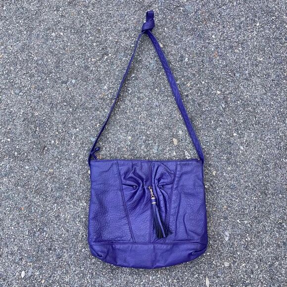 Empress, Vintage Purple Embossed Leather Shoulder Bag, Ruching & Tassel Accent - Picture 2 of 15